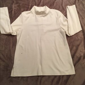 Long sleeved t shirt